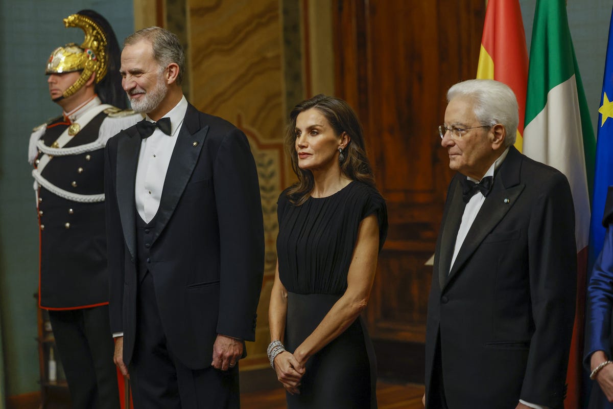 La Reina Letizia en Italia: Sin corona pero con diamantes de Cartier