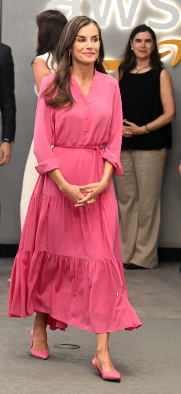 la reina letizia en la reunión de la fundación fad juventud en la sede de amazon