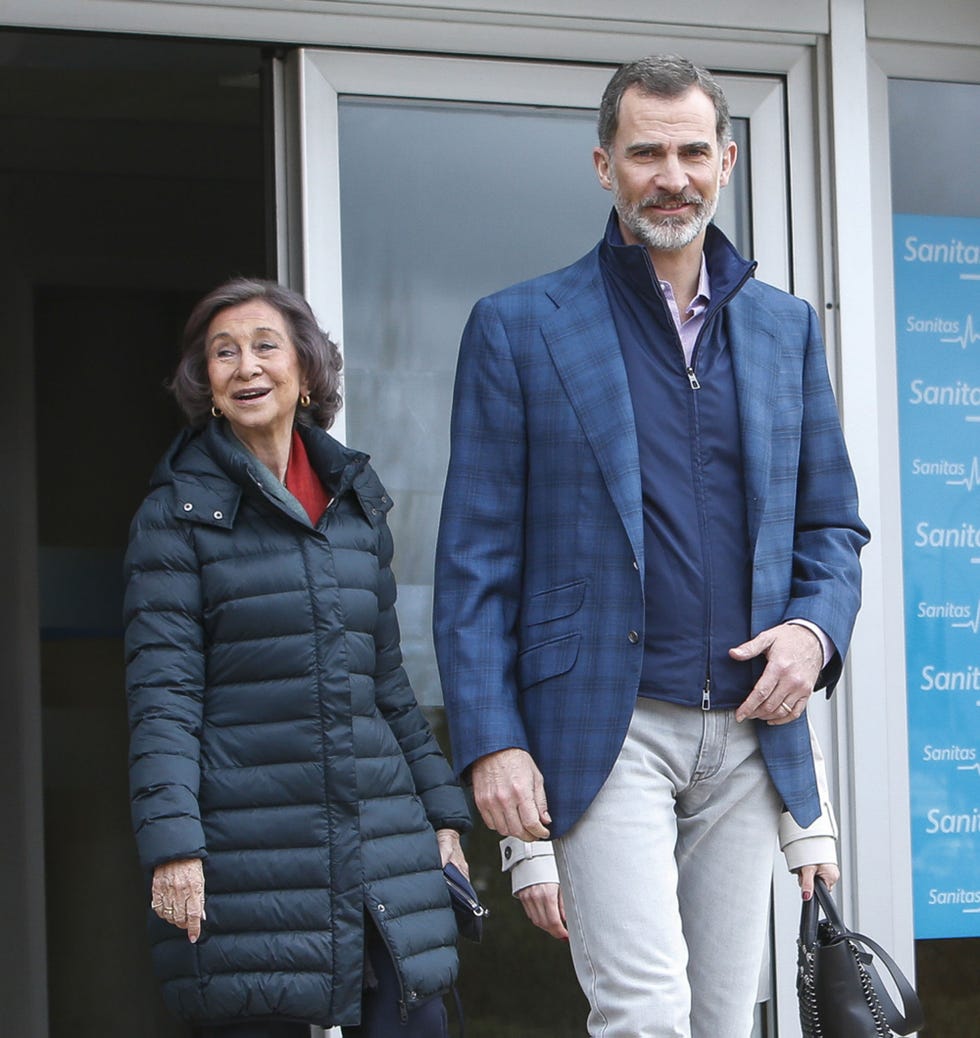 madre e hijo en una imagen de archivo