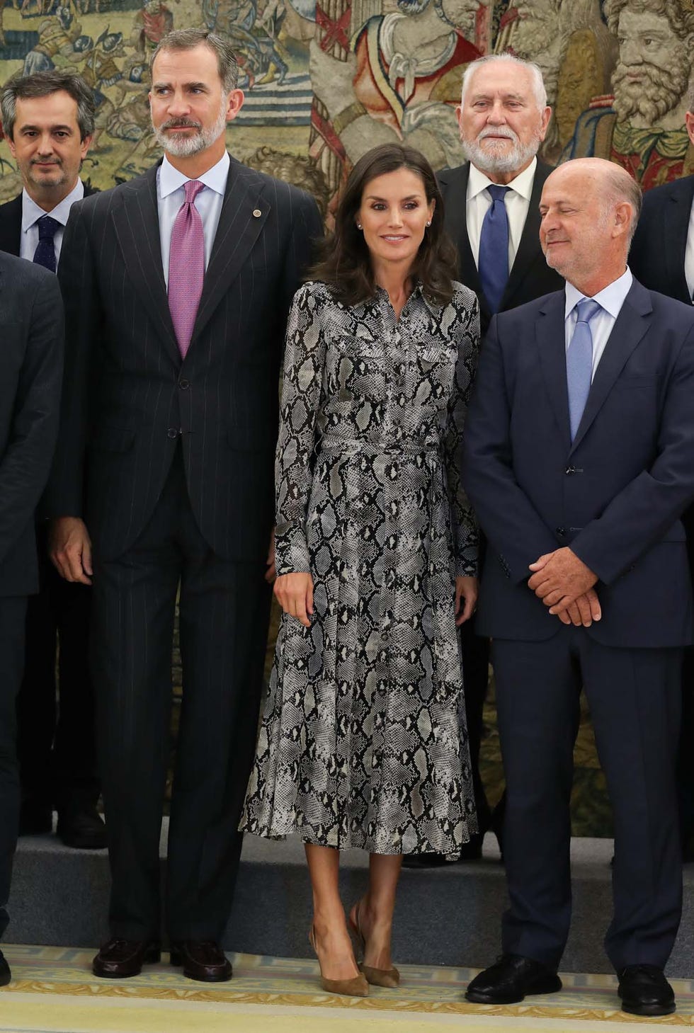 La reina Letizia presume de canas en una audiencia en Zarzuela