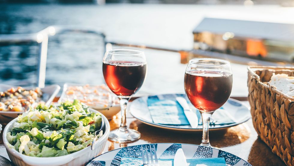 10 Easy Ways to Remove Red Wine Stains, According to Winery