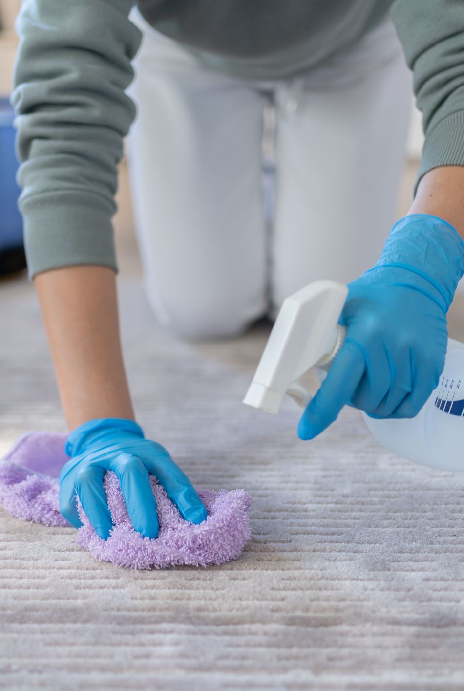 removing stains from the carpet