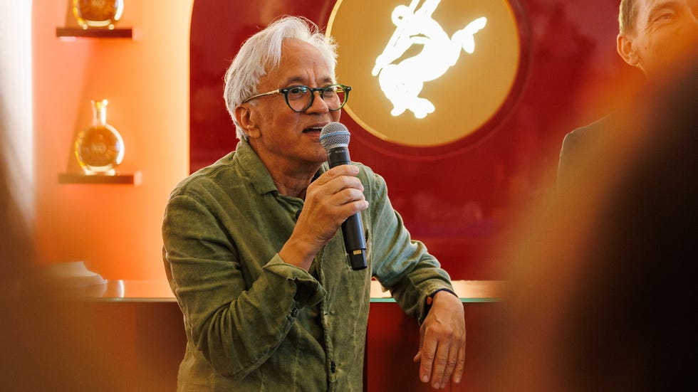 anish kapoor speaking at the rémy martin xo launch party