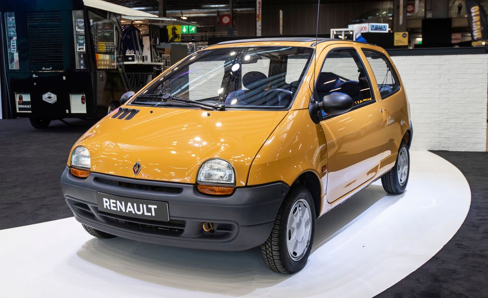 Renault Twingo Legend Is a Cheap and Cheerful EV with Retro Style