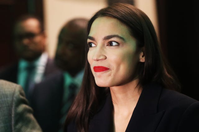 Alexandria Ocasio-Cortez Shared Her Bad Experience at the Nail Salon on ...