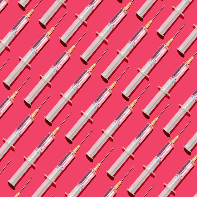 repeated syringes on the pink background