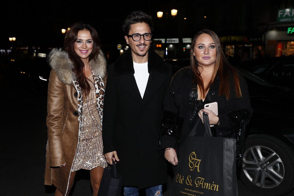 agustín etienne, olga moreno y rocío flores