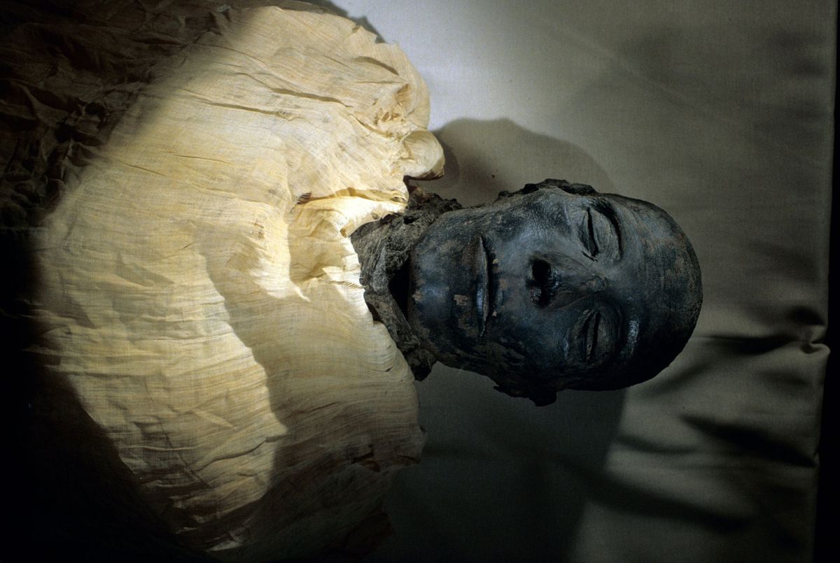 Farao Seti I heerste vanaf ca 1290 vChr ruim tien jaar over Egypte Zijn mummie was een van de 22 die naar een nieuw museum in Cairo zijn verhuisd