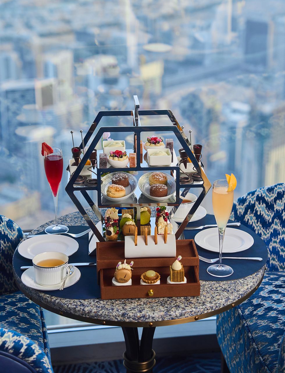 Cuisine at Atmosphere Restaurant at Burj Khalifa Raskasilos in Dubai