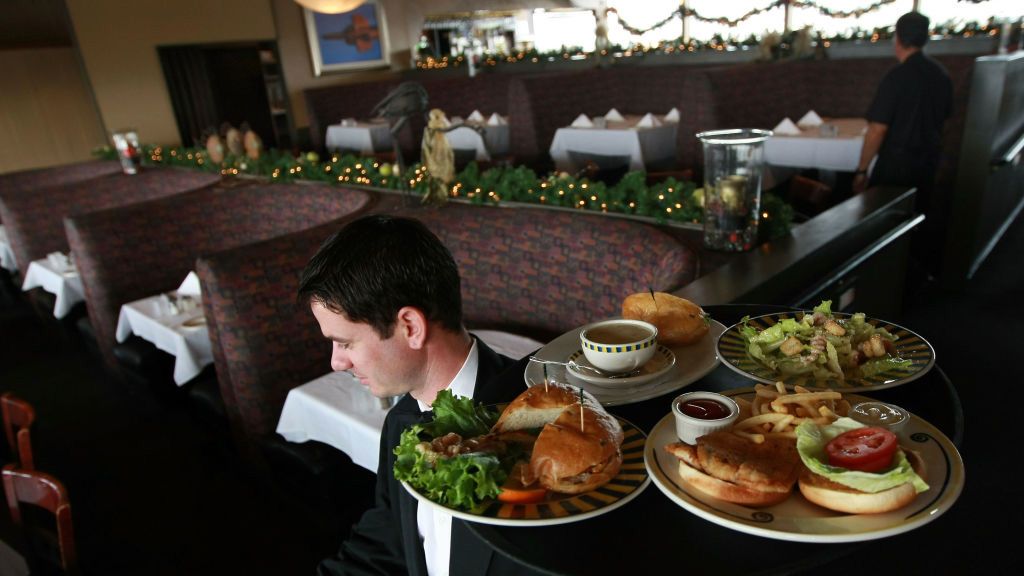 25 Restaurants Open on Christmas 2022 — Where to Eat on Christmas