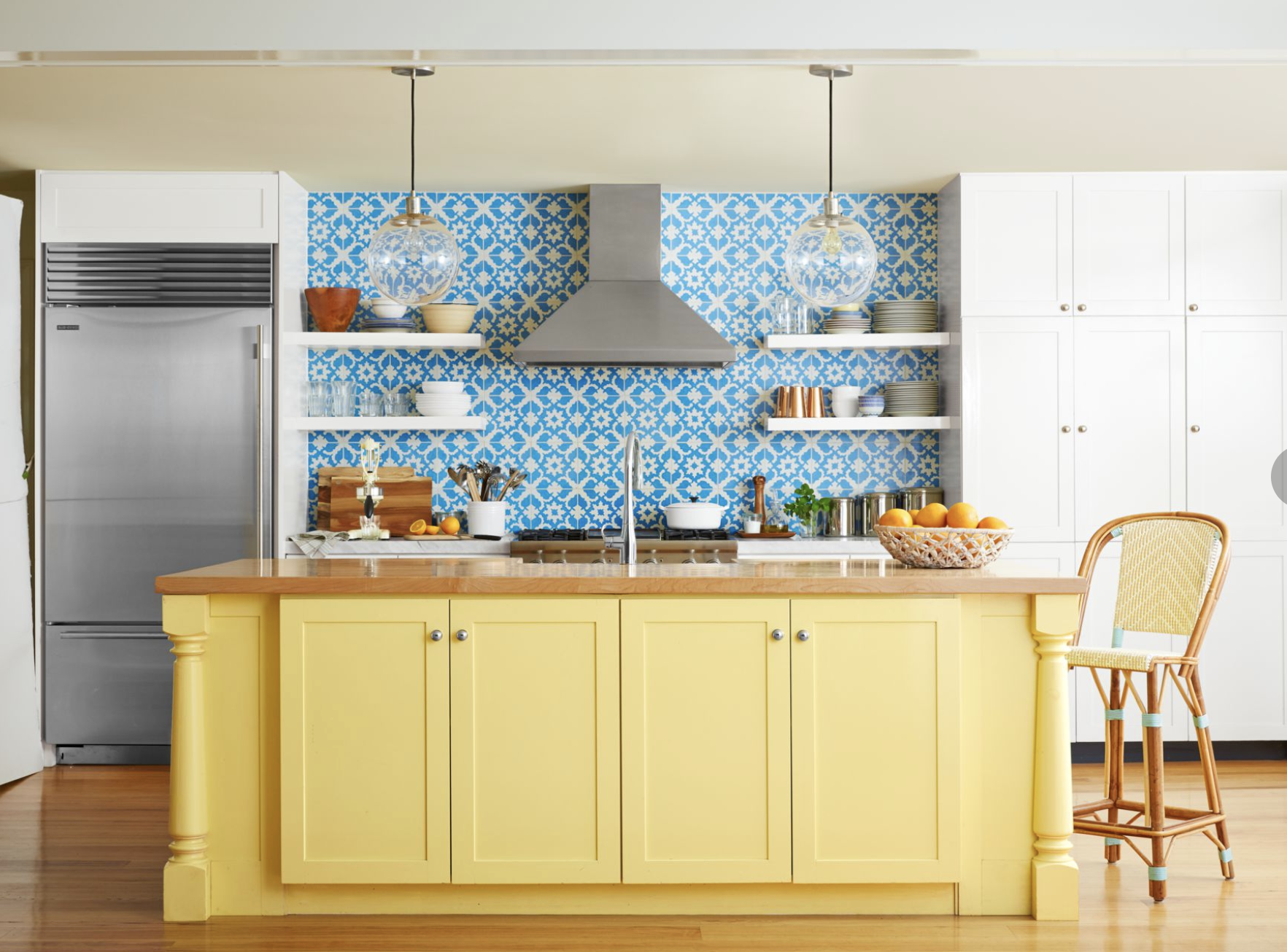 26 best retro kitchens - vintage and retro kitchen ideas