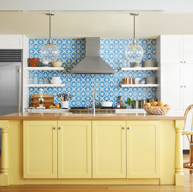 12 Retro Diner Decor Ideas for Your Kitchen - Vintage Kitchen Decor