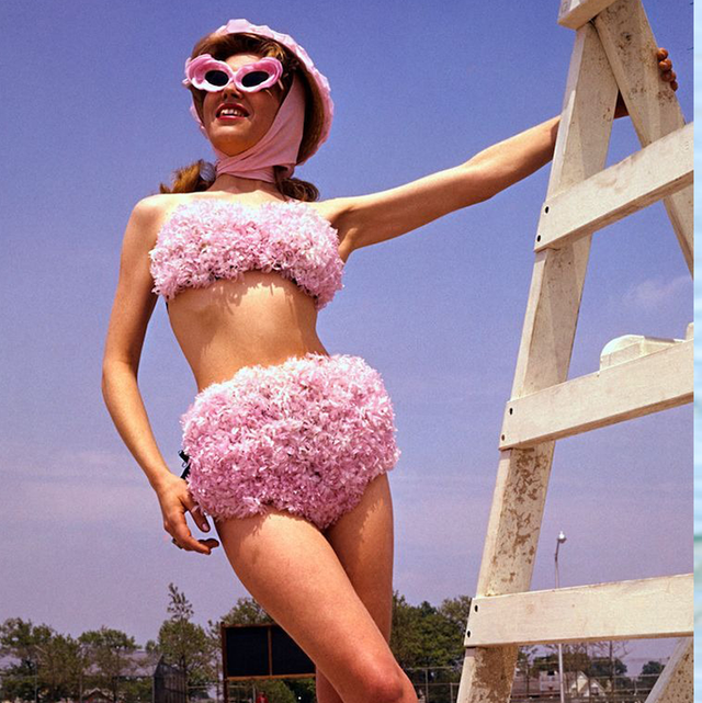 The Best Retro Swimsuits Over the Years - Vintage Bathing Suit and Bikini  Photos