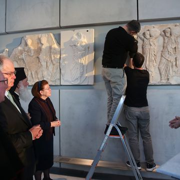athens reunification ceremony for three parthenon fragments