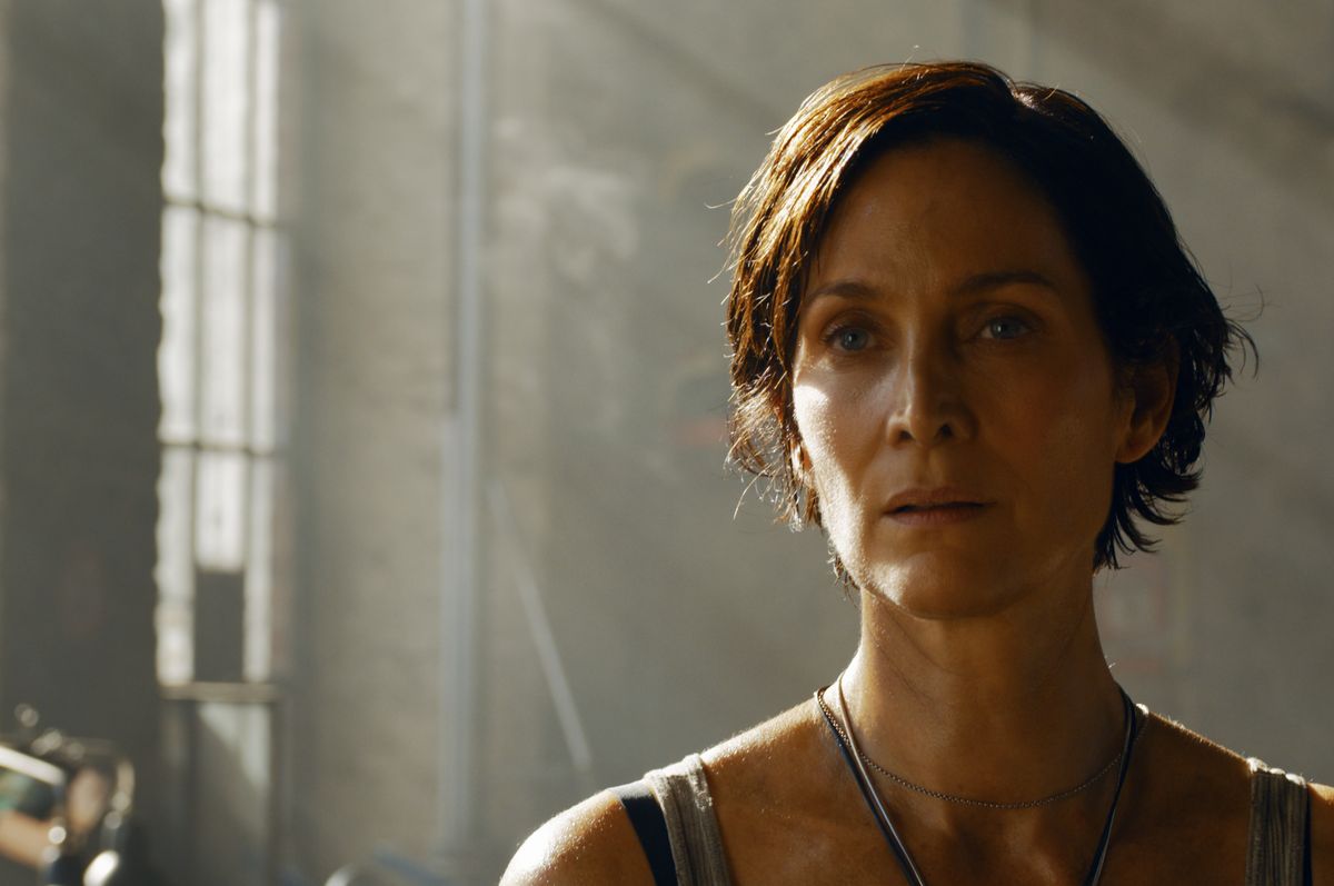 Carrie-Anne Moss on 'Matrix Resurrections' and Her Big Leap with Keanu  Reeves