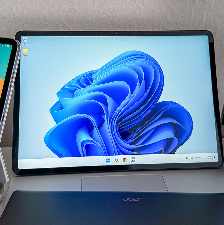 The 7 Best Touch-Screen Laptops of 2023 - Hybrid Laptop Reviews