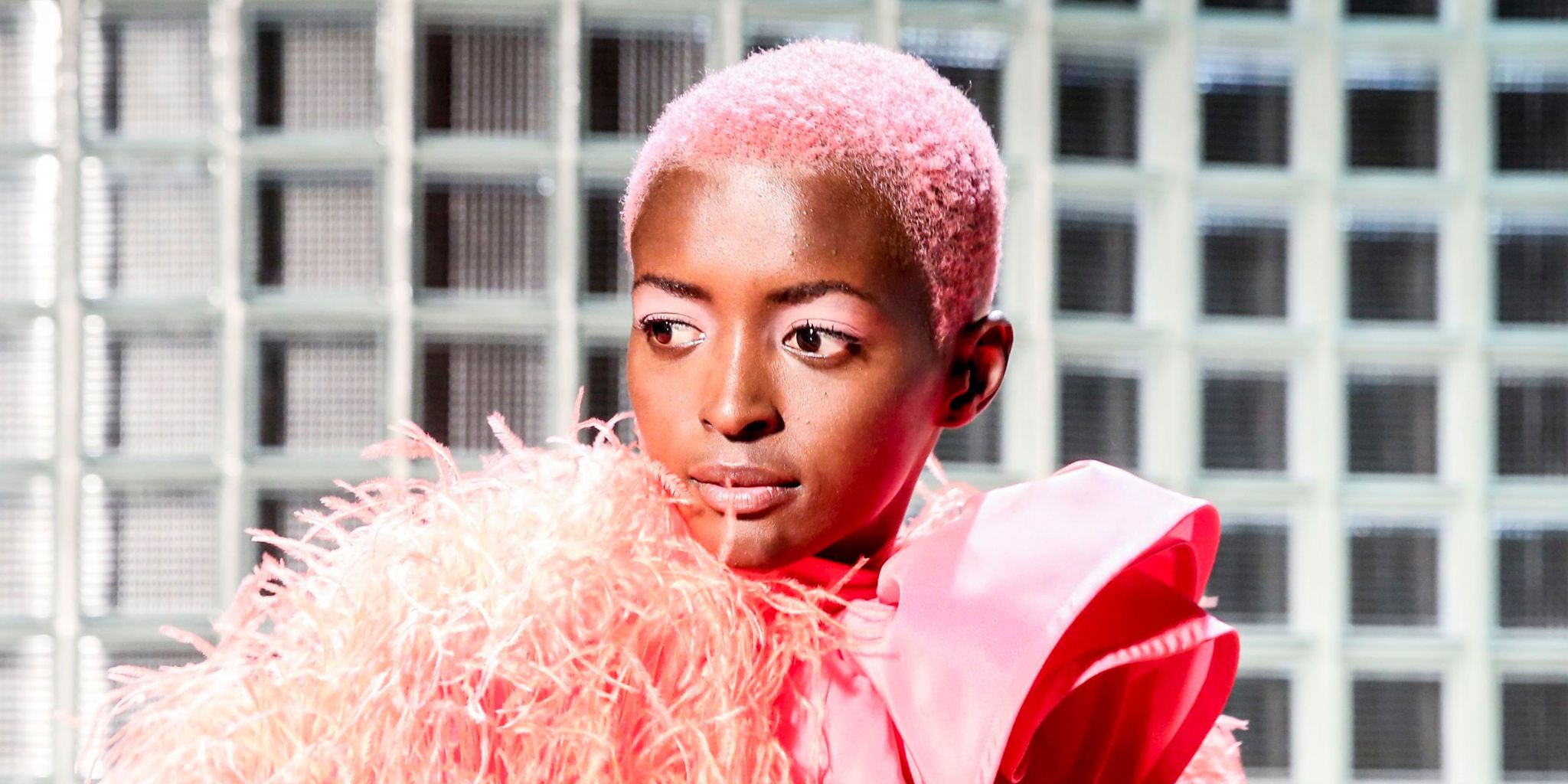 Fashion Week Street Style 2019 Trends: Hair Accessories [PHOTOS] – WWD