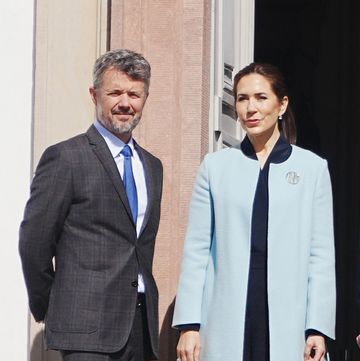 la familia real danesa, unidos en en el 84 cumpleanos de la reina margarita de dinamarca
