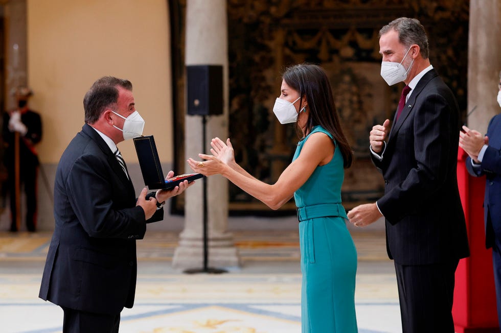 los reyes felipe y letizia hacen entrega de las medallas de oro al mérito en las bellas artes en madrid