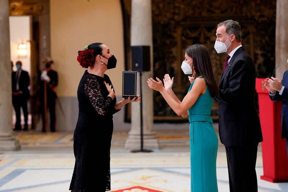 los reyes felipe y letizia hacen entrega de las medallas de oro al mérito en las bellas artes en madrid