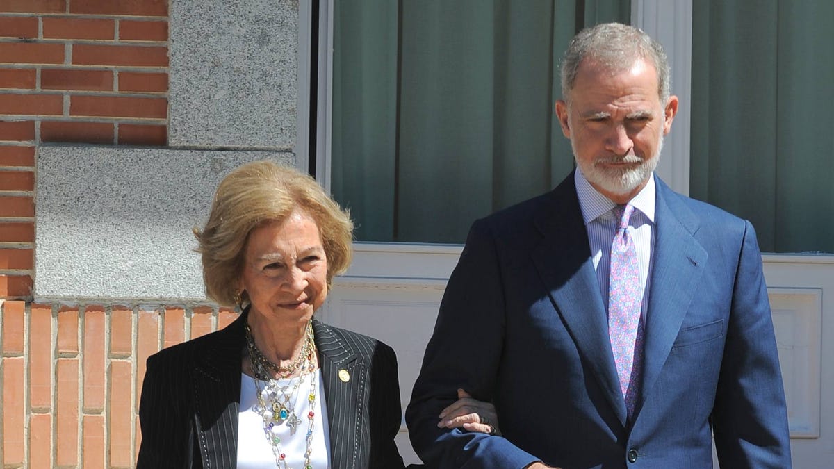 Las imágenes más cariñosas del Rey Felipe VI y su madre, la Reina Sofía