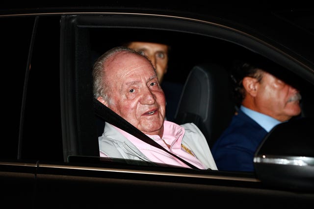 rey Juan Carlos, El rey Juan Carlos ingresa en el hospital para someterse a su operación de corazón, El rey Juan Carlos, preparado para su operación, El rey Juan Carlos se prepara para su operación de corazón, El rey Juan Carlos ya se encuentra en la clínica en la que será intervenido