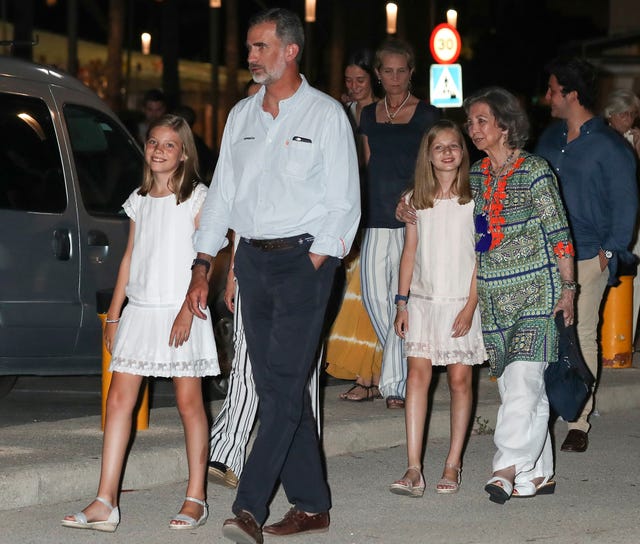 Por primera vez desde que aterrizaron en Palma de Mallorca, todos los miembros de la Familia Real se han dejado ver juntos.