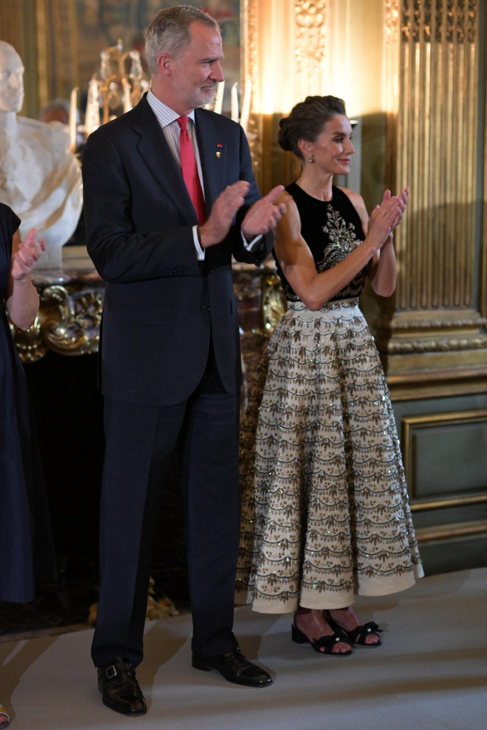 El Rey Felipe VI y la Reina Letizia reciben a los deportistas españoles  para los JJOO París 2024