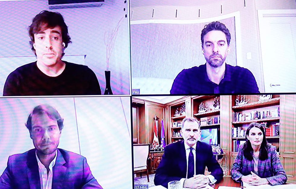 los reyes se reúnen con los embajadores de la marca españa, entre los que se encuentran rafa nadal, pau gasol y fernando alonso