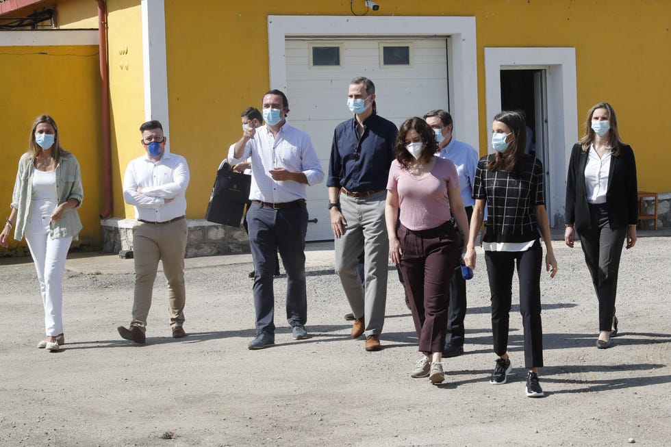 los reyes en explotación agroganadera en la localidad de vega de san martín