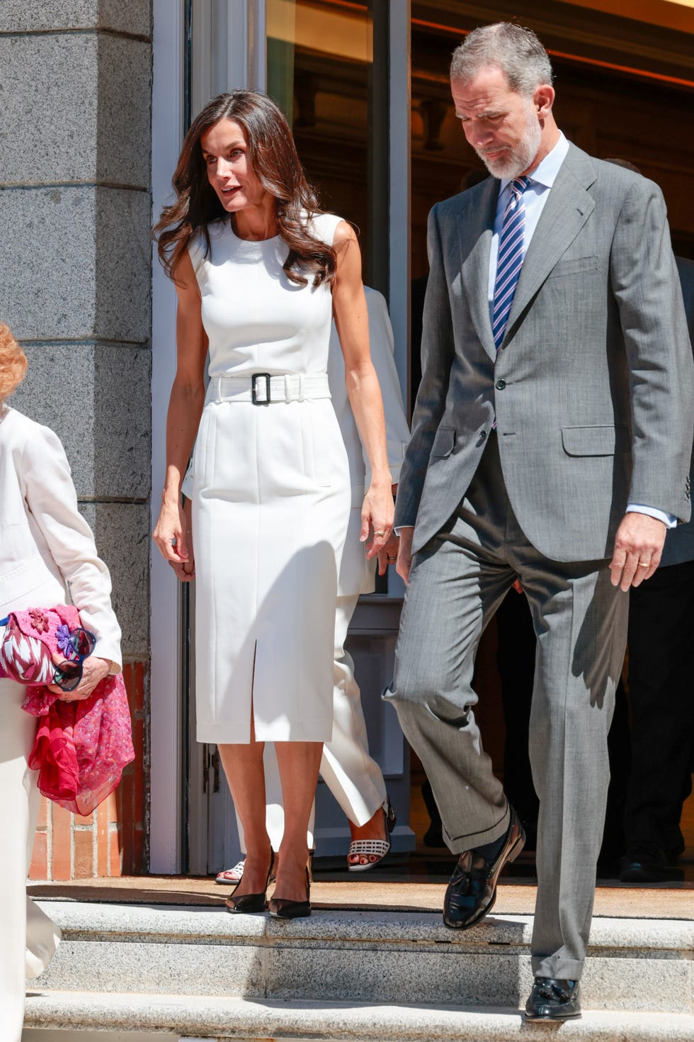 los reyes y sus hijas reciben al patronato fundacion comite espanol