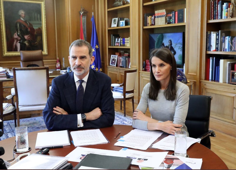 reyes de españa teletrabajando