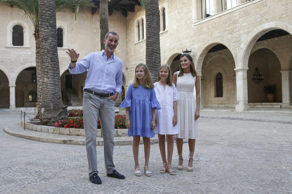 Reyes de España y sus hijas en Palma de Mallorca (2018).
