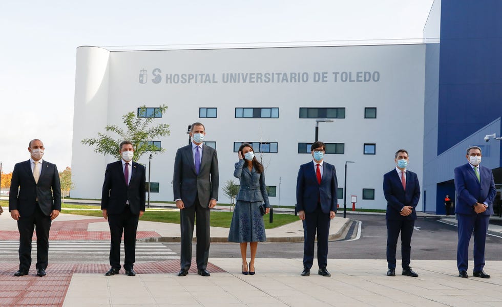 los reyes inauguran un hospital universitario en toledo