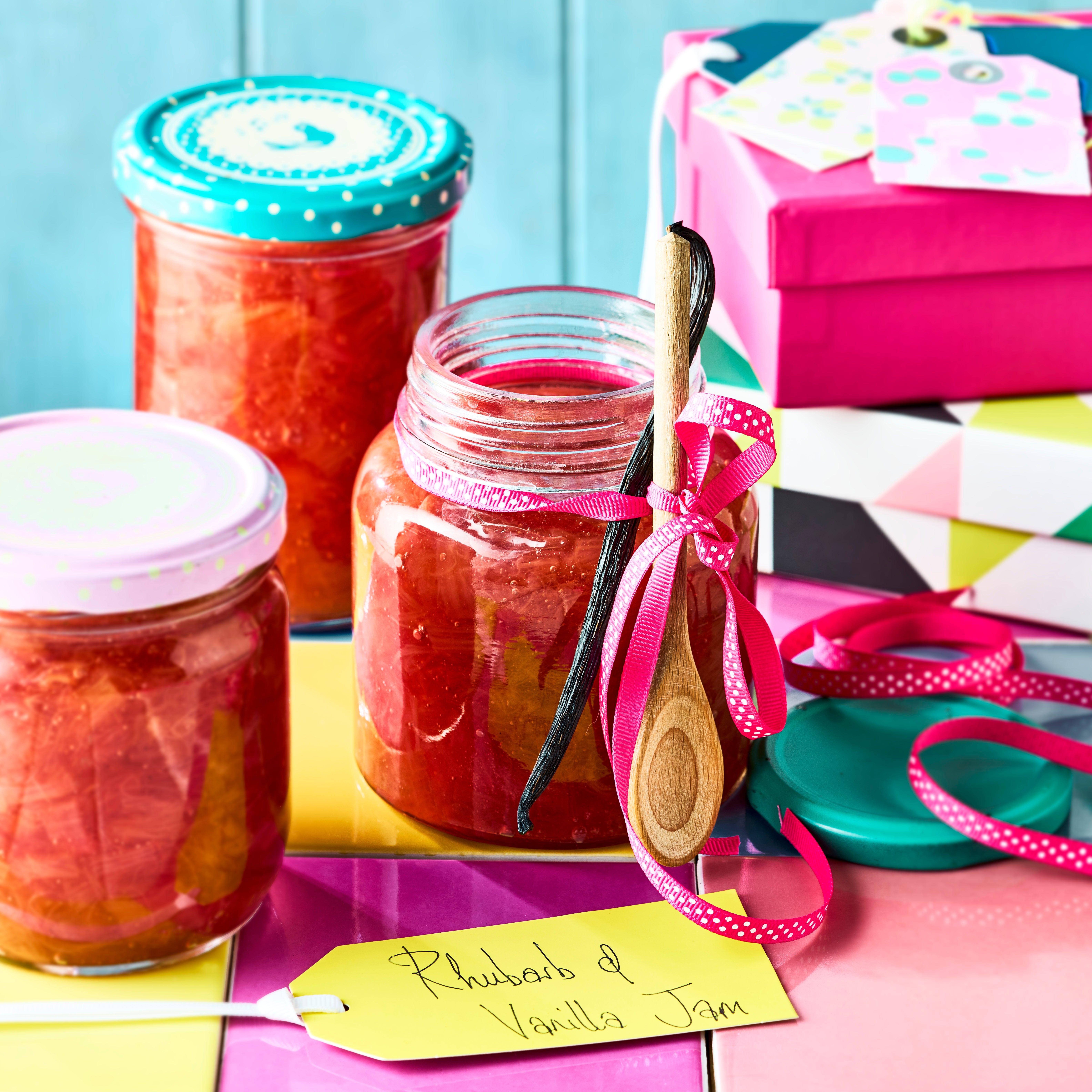 rhubarb and vanilla jam