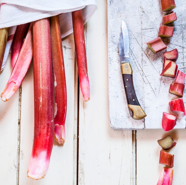 rhubarb crumble tarts recipe