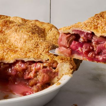 pie filled with pink rhubarb