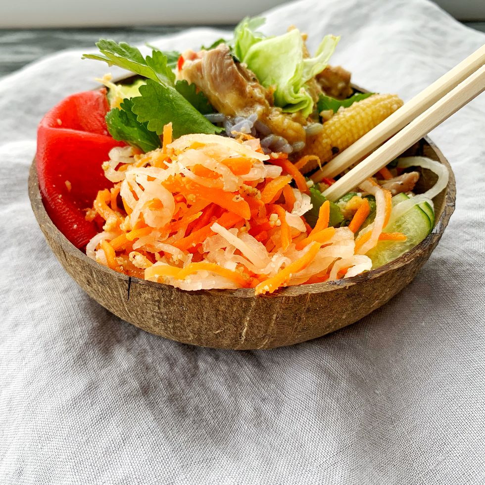 Rice bowl with vegetables and seafood