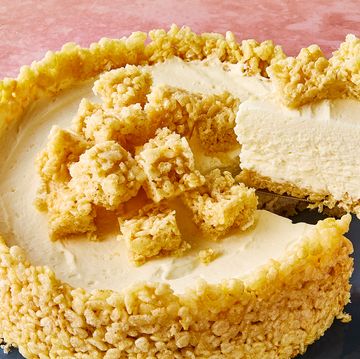 cheesecake with a rice krispie crust