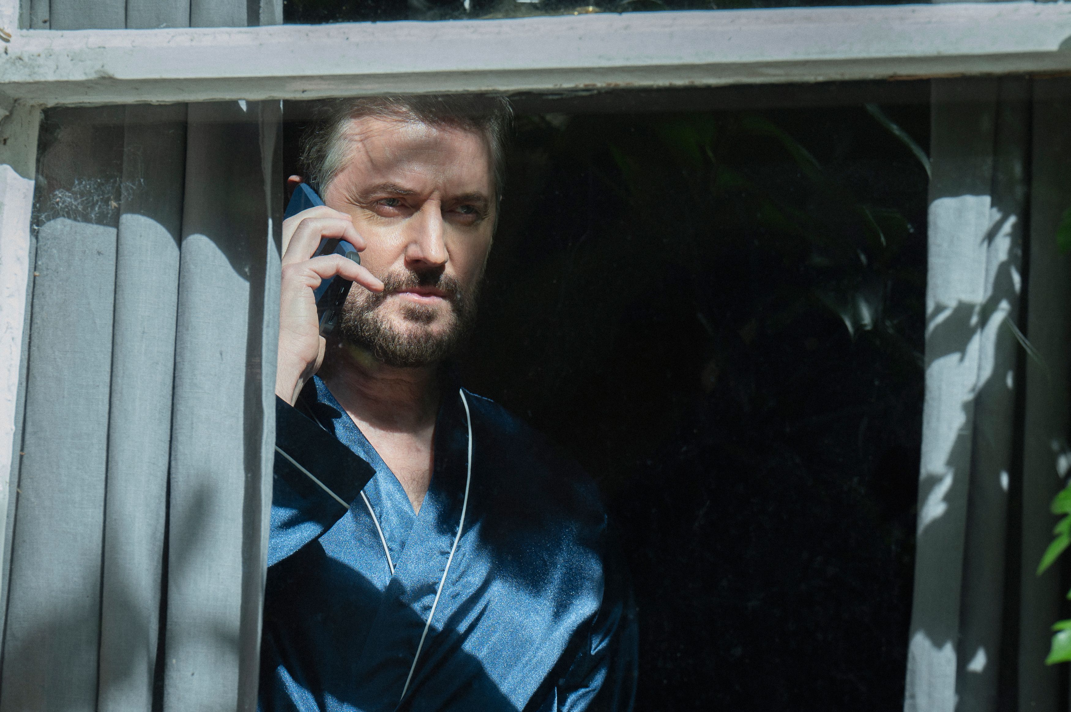 Harlan Coben's new Netflix show gets first look at Richard Armitage's character