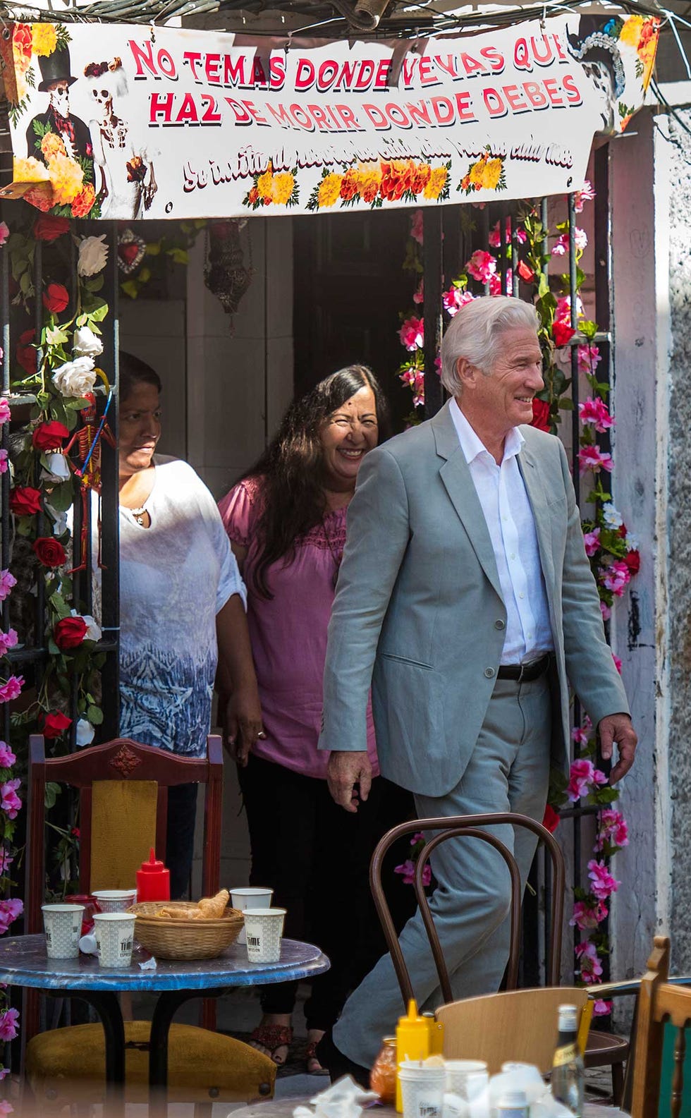Richard Gere rueda en Sevilla la serie 'MotherFatherSon'