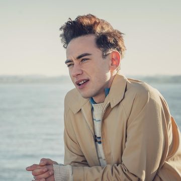 olly alexander as richie, it's a sin episode 1
