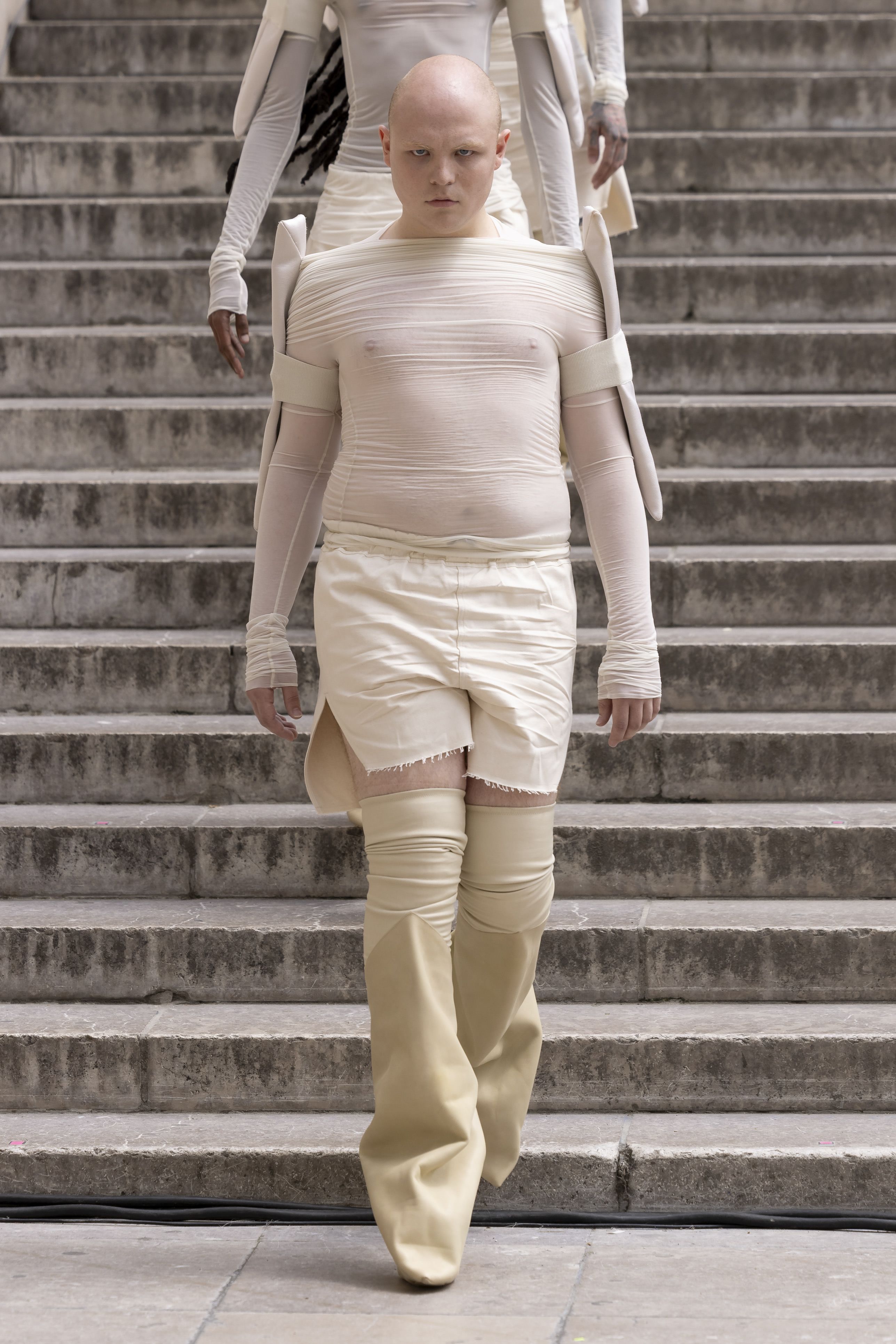 リック オウエンス(RICK OWENS)」2025春夏コレクション リック オウエンス(RICK OWENS)」2025春夏コレクション