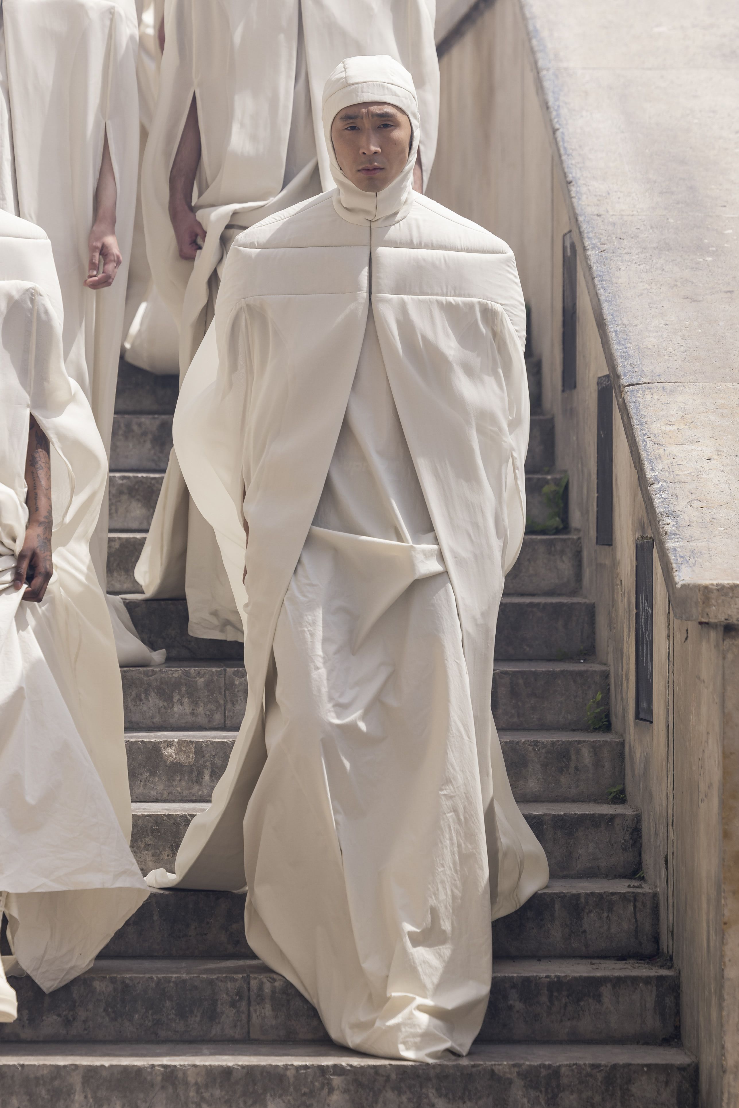 リック オウエンス（RICK OWENS）」2025春夏コレクション