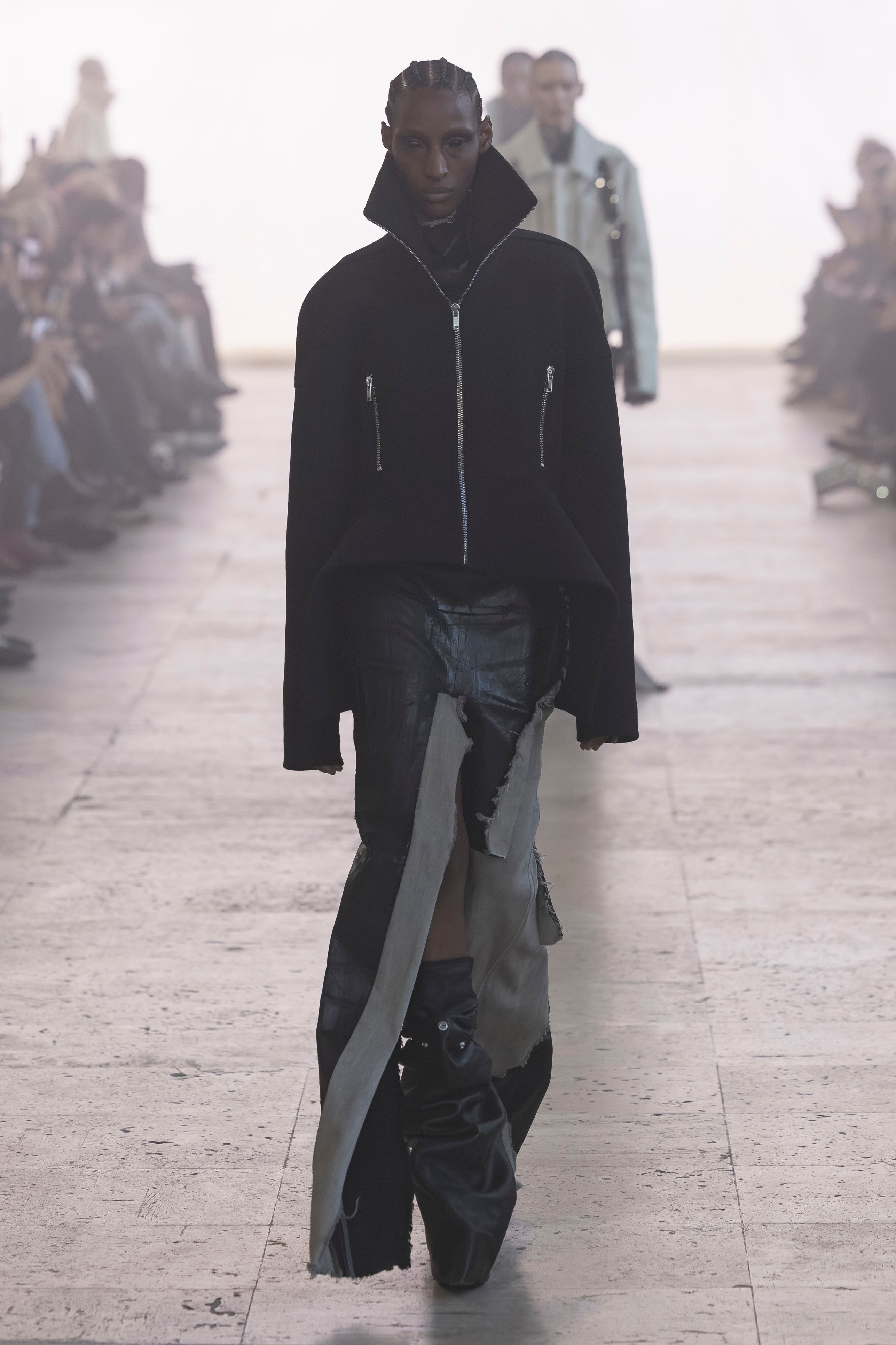 rick-owens-po-f25-018- rick-owens-po-f25-018-