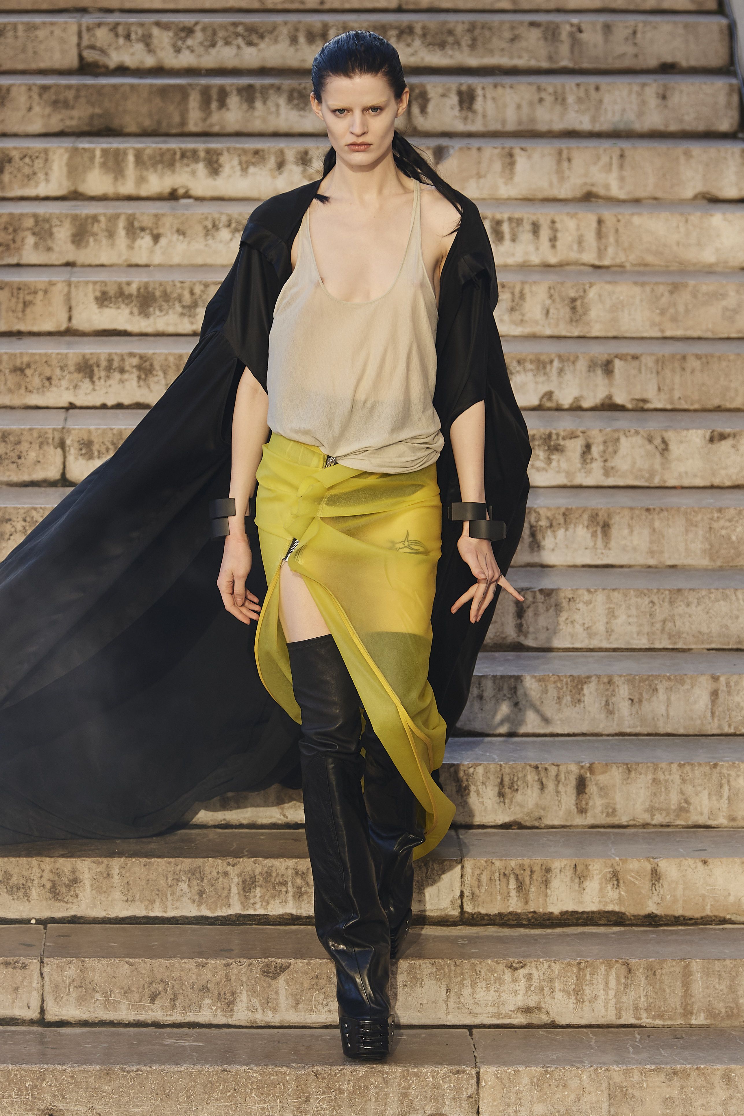 リック オウエンス（RICK OWENS）」2023春夏コレクション