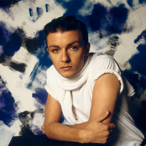 How Ricky Gervais's Pop Star Past Explains the Spiralling Quality of