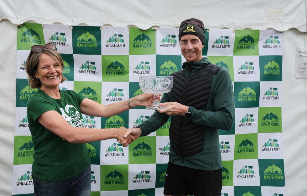 ricky lightfoot wins whole earth man v horse 2022