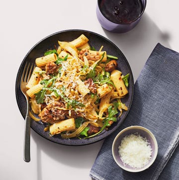 Rigatoni with Sausage-Style Turkey and Arugula rigatoni with sausagestyle turkey and arugula