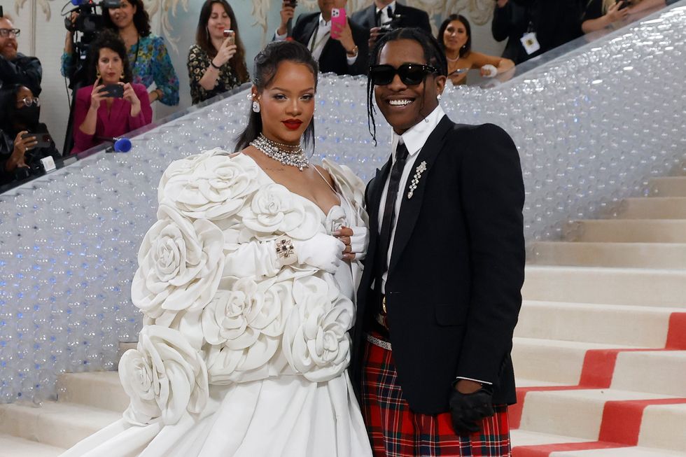 the 2023 met gala celebrating "karl lagerfeld a line of beauty" arrivals